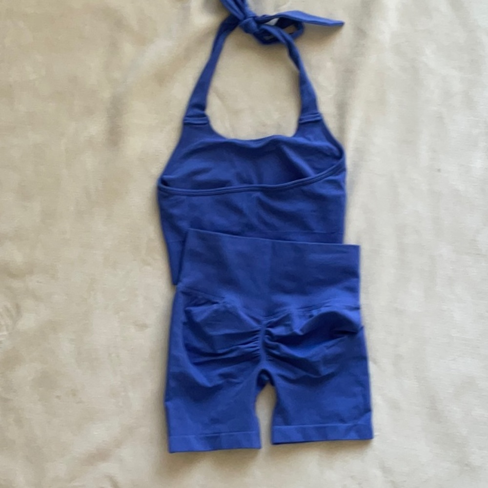 NWOT Blue Workout Set - Picture 2 of 6